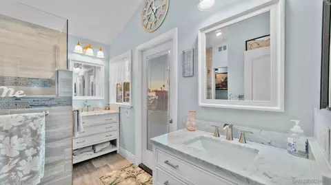Bath - 51 Trinity St, Oceanside, CA 92057 photo 1 of 7