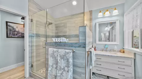 Bath - 51 Trinity St, Oceanside, CA 92057 photo 2 of 7