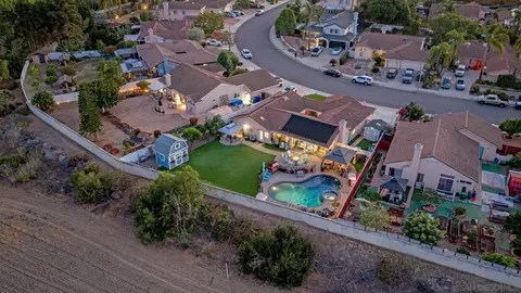 View/Area - 51 Trinity St, Oceanside, CA 92057 photo 2 of 4
