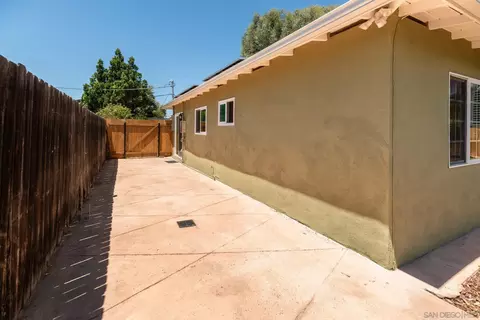 Exterior - 247 E 14th Ave, Escondido, CA 92025 photo 9 of 11