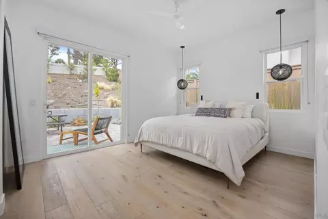 Bedroom - 1042 Alexandra Ln, Encinitas, CA 92024 photo 1 of 7