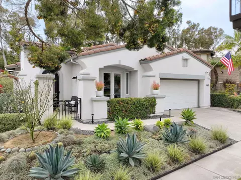 Exterior - 1042 Alexandra Ln, Encinitas, CA 92024 photo 3 of 12
