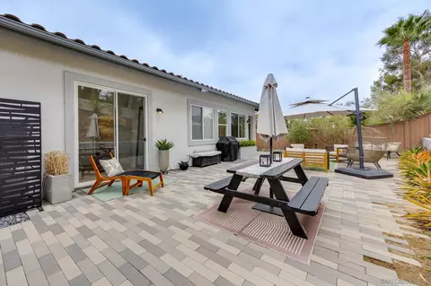 Exterior - 1042 Alexandra Ln, Encinitas, CA 92024 photo 7 of 12