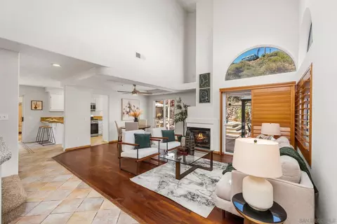 Living - 9720 Avenida Colino, Spring Valley, CA 91977 photo 1 of 2