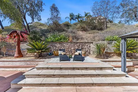 Exterior - 9720 Avenida Colino, Spring Valley, CA 91977 photo 3 of 10