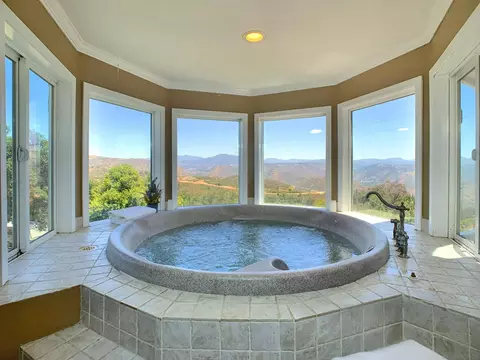 Bath - 205 Highline Trl, El Cajon, CA 92021 photo 2 of 4