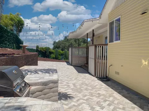 Exterior - 205 Highline Trl, El Cajon, CA 92021 photo 6 of 7