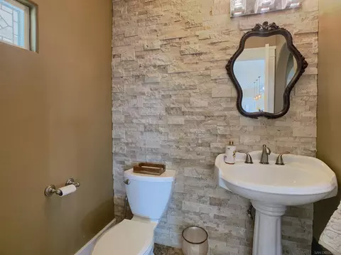 Bath - 205 Highline Trl, El Cajon, CA 92021 photo 1 of 4