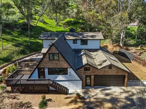 Exterior - 11618 Johnson Lake Rd, Lakeside, CA 92040 photo 2 of 3