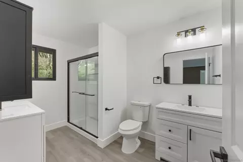 Bath - 11618 Johnson Lake Rd, Lakeside, CA 92040 photo 2 of 4