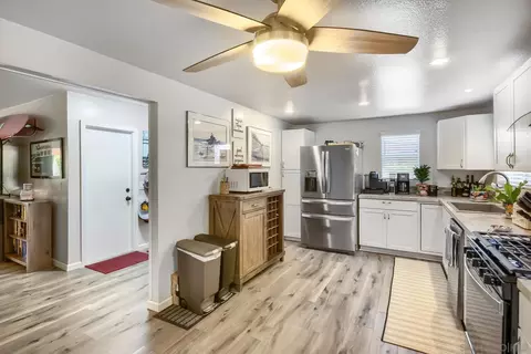 Kitchen - 9348 Goyette Pl, Santee, CA 92071 photo 3 of 4