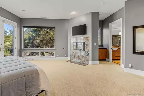 Bedroom - 28521 Gladstone Ct, Escondido, CA 92026 photo 1 of 4