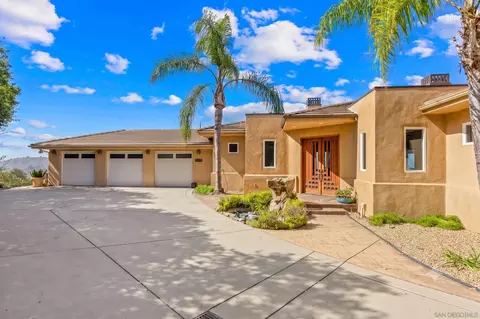 Exterior - 28521 Gladstone Ct, Escondido, CA 92026 photo 1 of 4