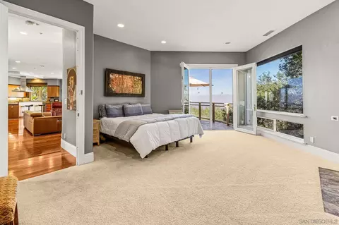 Bedroom - 28521 Gladstone Ct, Escondido, CA 92026 photo 2 of 4