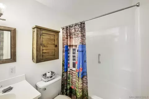 Bath - 9351 Goyette Pl, Santee, CA 92071 photo 2 of 2
