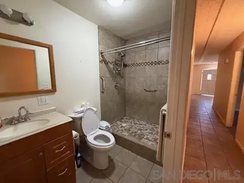 Bath - 253 Robert Kennedy St, Calexico, CA 92231 photo 2 of 3