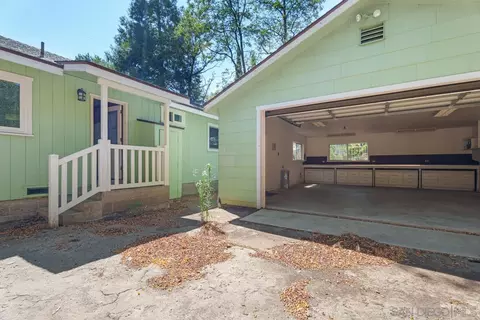 Exterior - 2014 3rd, Julian, CA 92036 photo 5 of 6