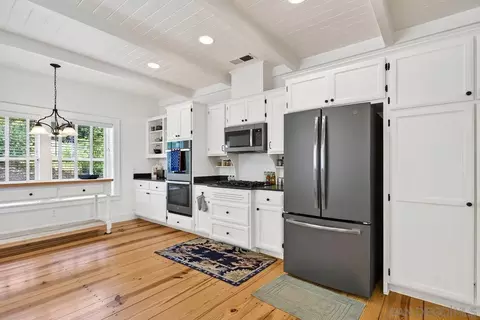 Kitchen - 4823 Belvedere, Julian, CA 92036 photo 1 of 3
