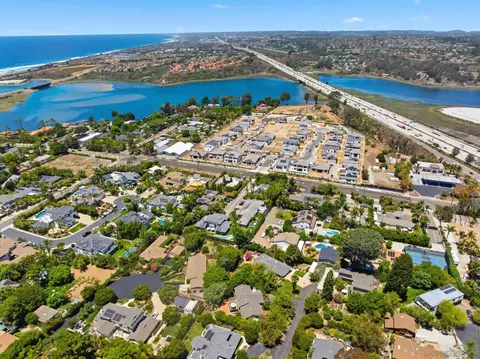 View/Area - 400 Andrew Ave, Encinitas, CA 92024 photo 1 of 12
