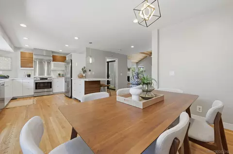 Dining - 400 Andrew Ave, Encinitas, CA 92024 photo 3 of 3
