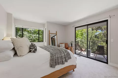 Bedroom - 400 Andrew Ave, Encinitas, CA 92024 photo 2 of 9