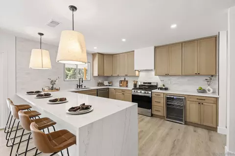 Kitchen - 16561 Martincoit Rd, Poway, CA 92064 photo 1 of 3