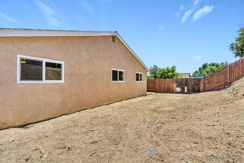 Exterior - 10618 Ironwood Ave, Santee, CA 92071 photo 5 of 7