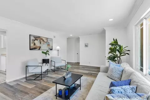 Living - 10618 Ironwood Ave, Santee, CA 92071 photo 3 of 3
