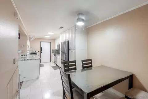 Dining - 13635 Comuna Dr, Poway, CA 92064 photo 2 of 2