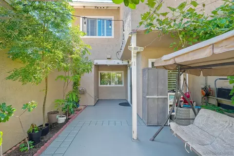 Exterior - 13635 Comuna Dr, Poway, CA 92064 photo 5 of 10
