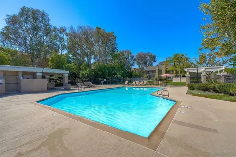 Exterior - 13635 Comuna Dr, Poway, CA 92064 photo 9 of 10