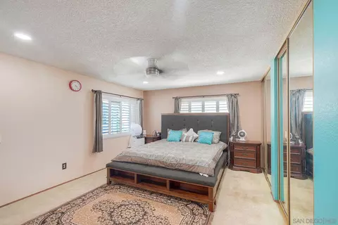 Bedroom - 13635 Comuna Dr, Poway, CA 92064 photo 2 of 5