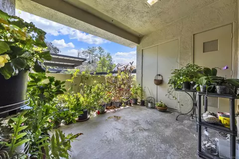 13211 Wimberly Sq #285, San Diego, CA 92128