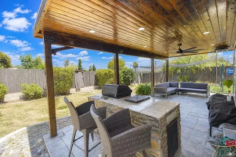 Exterior - 8050 Eppick Ct, Lemon Grove, CA 91945 photo 6 of 13