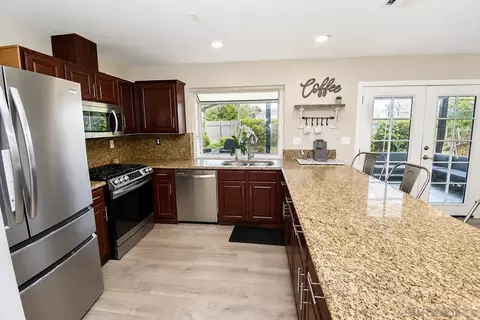 Kitchen - 8050 Eppick Ct, Lemon Grove, CA 91945 photo 4 of 6