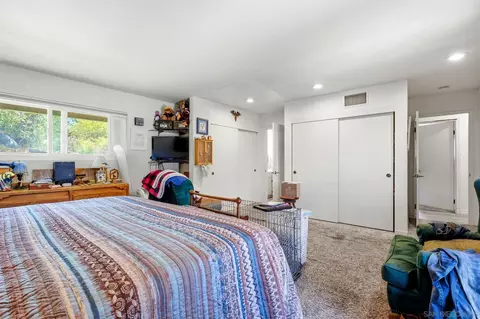 Bedroom - 1049 Ranchito Ct, Alpine, CA 91901 photo 3 of 4