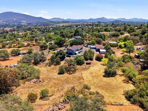 View/Area - 1049 Ranchito Ct, Alpine, CA 91901 photo 3 of 3