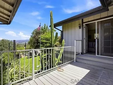 Exterior - 1049 Ranchito Ct, Alpine, CA 91901 photo 4 of 9