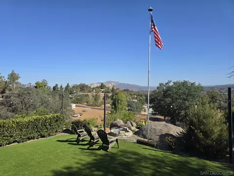 Exterior - 1049 Ranchito Ct, Alpine, CA 91901 photo 1 of 9
