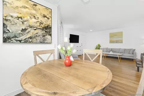 Dining - 1118 S Pacific St UNIT B, Oceanside, CA 92054 photo 3 of 4