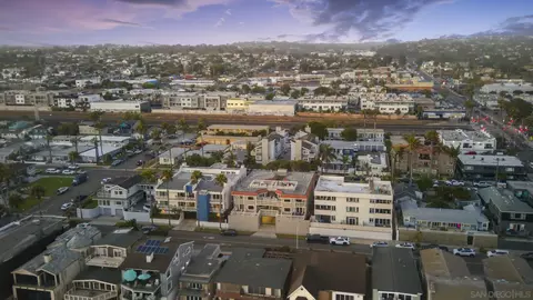 View/Area - 1118 S Pacific St UNIT B, Oceanside, CA 92054 photo 10 of 20