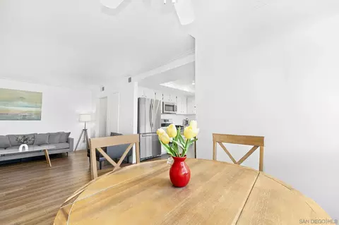 Dining - 1118 S Pacific St UNIT B, Oceanside, CA 92054 photo 4 of 4