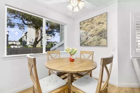 Dining - 1118 S Pacific St UNIT B, Oceanside, CA 92054 photo 2 of 4