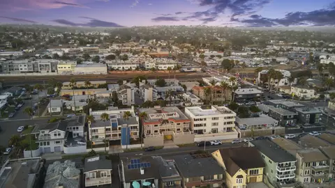 View/Area - 1118 S Pacific St UNIT B, Oceanside, CA 92054 photo 12 of 20