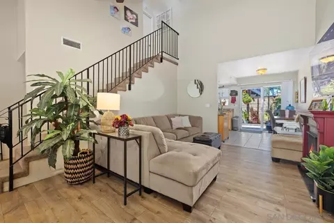 4754 68th St #B, San Diego, CA 92115