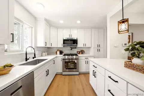 Kitchen - 1518 Enfield, Spring Valley, CA 91977 photo 3 of 5