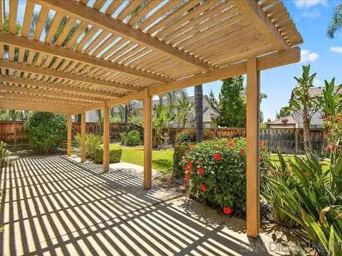 Exterior - 1586 Silver Cup Ct, Redlands, CA 92374 photo 5 of 8