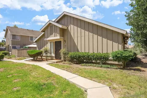 7471 Tooma St UNIT B, San Diego, CA 92139