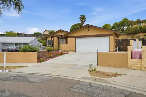 Exterior - 795 Via Callado, Oceanside, CA 92057 photo 1 of 4