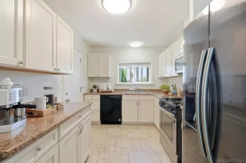 Kitchen - 795 Via Callado, Oceanside, CA 92057 photo 1 of 3